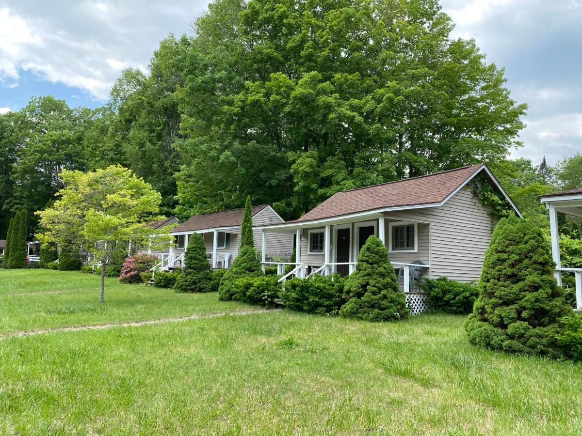 Adirondack Oasis Motel Lake George Exterior foto